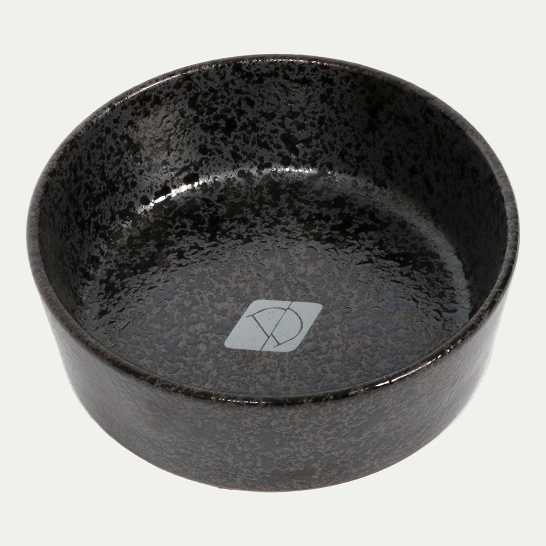 Jasper eet- & drinkkom - black dots